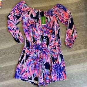 NWT Never worn, Lily Pulitzer “Lana” romper size M.